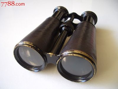 法国一战深棕色真皮望远镜 历史与收藏价值的完美融合